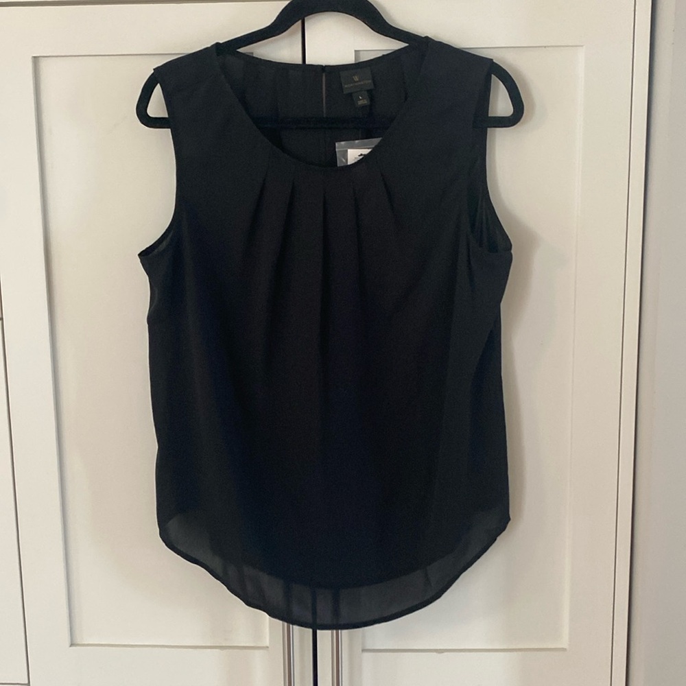Worthington Sleeveless Blouse